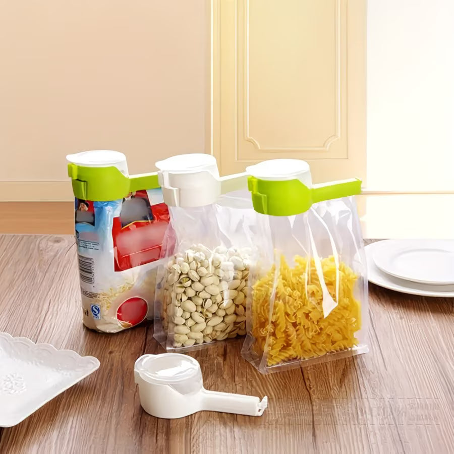 SealLock Pour & Clip Food Saver Set - Pack of 4