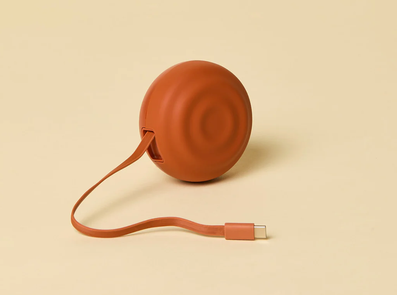 The Charger - 35 WATT USB-C CORD RETRACTABLE CHARGER